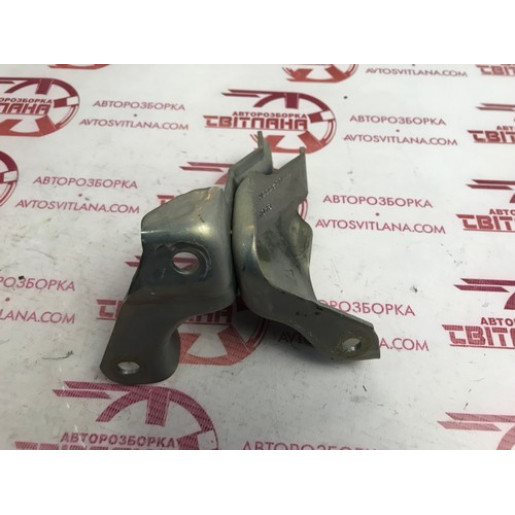  Кронштейн крепления кондиционера Renault Trafic III 1.6DCI 2014-2021 144D02666R